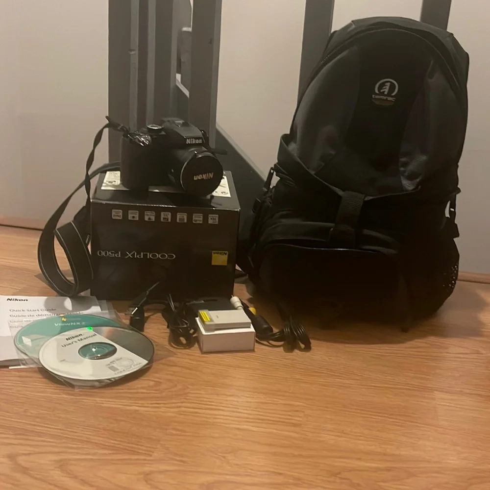 Nikon Coolpix P500 camera. Excellent condition, everything works.